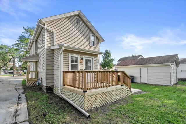 235 W South STREET, Oconomowoc, WI 53066