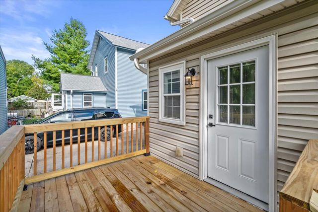 235 W South STREET, Oconomowoc, WI 53066