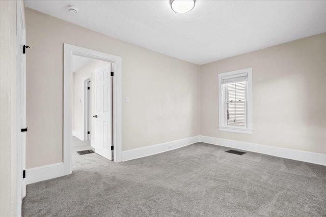 235 W South STREET, Oconomowoc, WI 53066