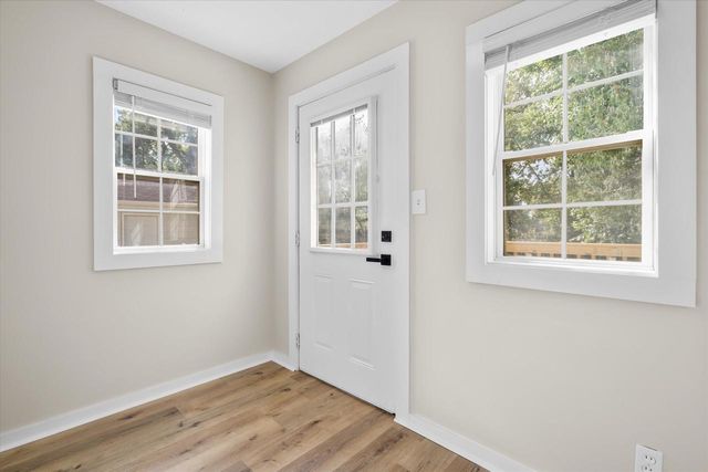 235 W South STREET, Oconomowoc, WI 53066