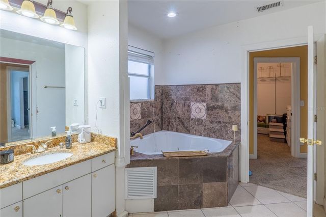 3601 E MOHAWK AVENUE, Tampa, FL 33610