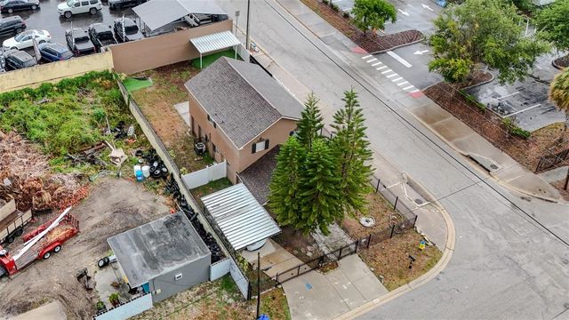 3601 E MOHAWK AVENUE, Tampa, FL 33610