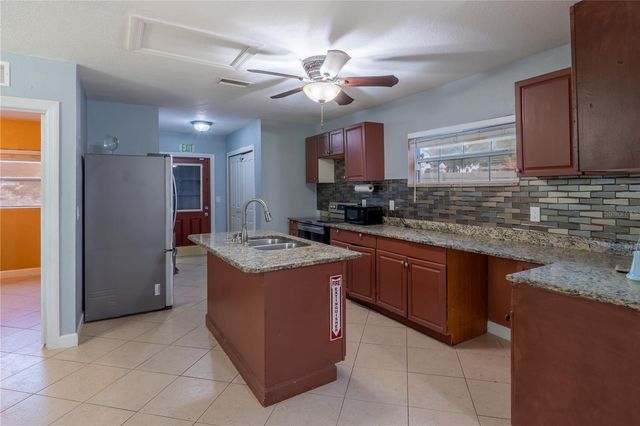 3601 E MOHAWK AVENUE, Tampa, FL 33610