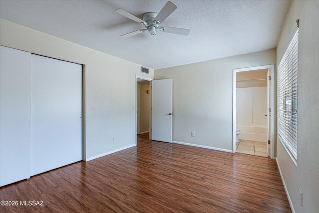 2672 S Black Moon Drive, Tucson, AZ 85730