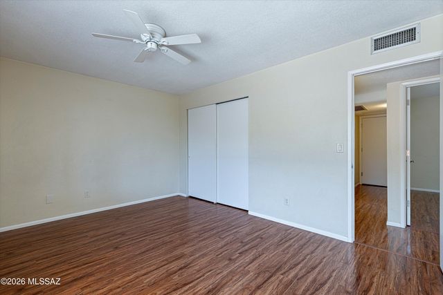 2672 S Black Moon Drive, Tucson, AZ 85730