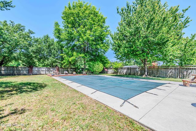 110 Hudson Lane, Jacksonville, NC 28540