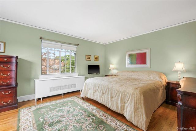 1211 Park Avenue, Mamaroneck, NY 10543