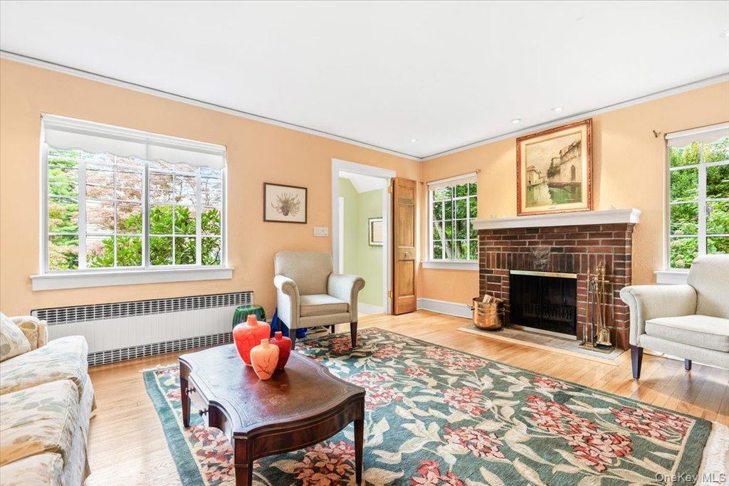 1211 Park Avenue, Mamaroneck, NY 10543 — photo 3