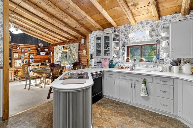 297 Creek Rd, Lansing, NY 13092