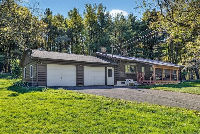 297 Creek Rd, Lansing, NY 13092