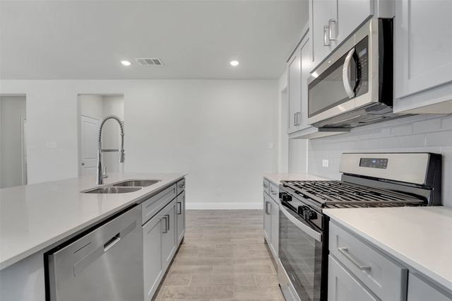 2905 Cantoni Creek, Princeton, TX 75407