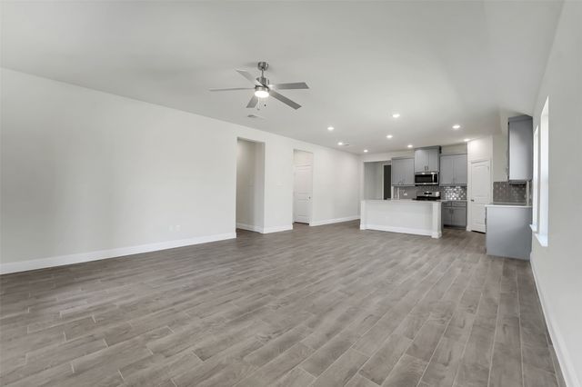 2905 Cantoni Creek, Princeton, TX 75407