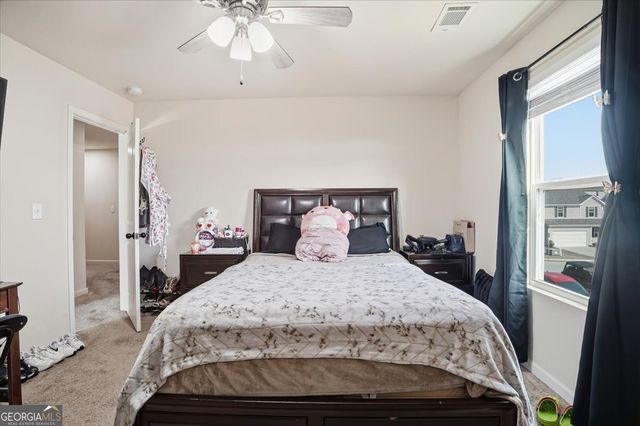 222 Seasons Valley, Pendergrass, GA 30567