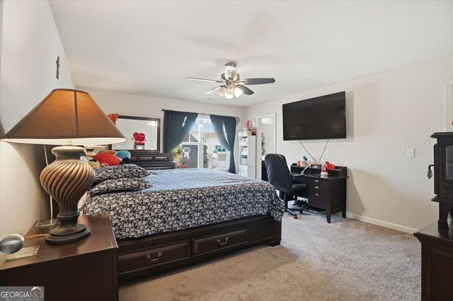 222 Seasons Valley, Pendergrass, GA 30567