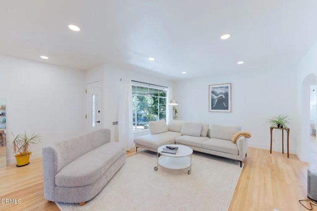 309 Agnus Drive, Ventura, CA 93003