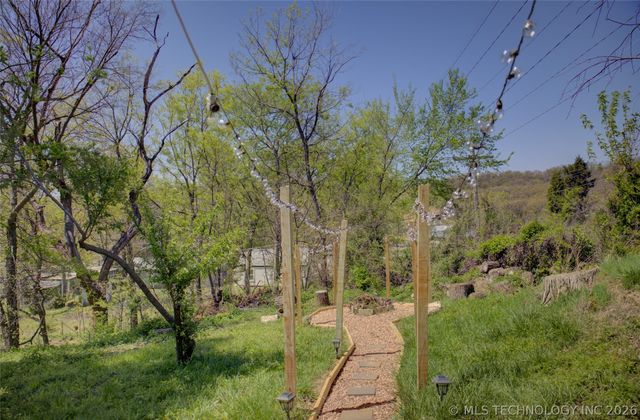 3604 S 28th West Avenue, Tulsa, OK 74107