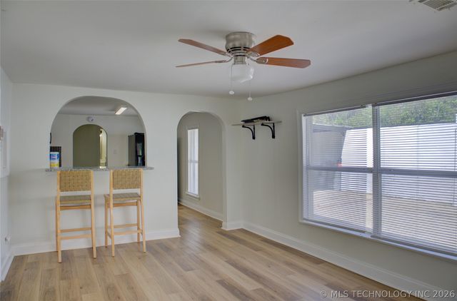 3604 S 28th West Avenue, Tulsa, OK 74107