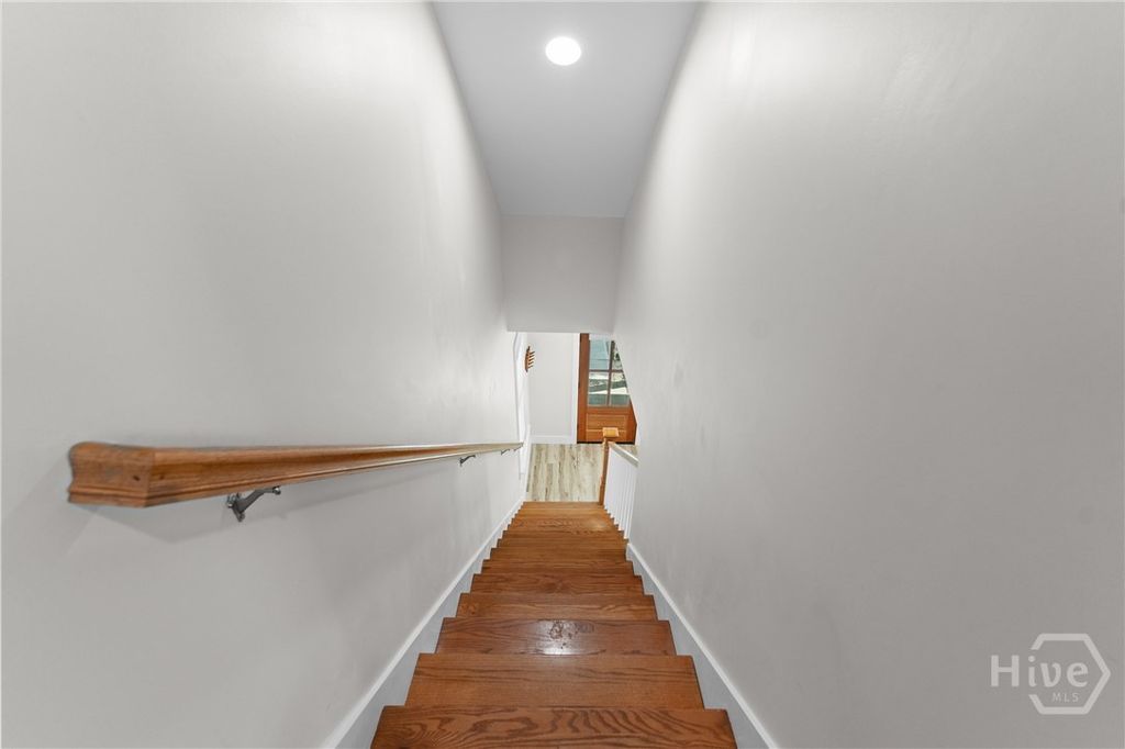 Image 37 of property listing at 711 E 32ND Street, Savannah, GA 31401