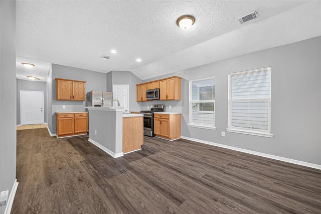 8010 Indian Desert Drive, Cypress, TX 77433