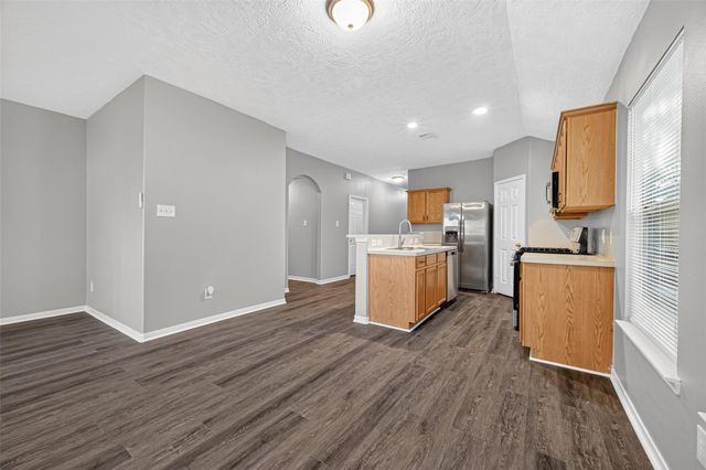 8010 Indian Desert Drive, Cypress, TX 77433