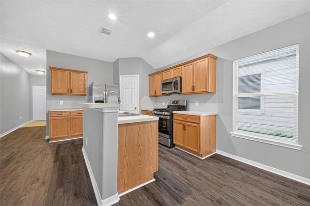 8010 Indian Desert Drive, Cypress, TX 77433