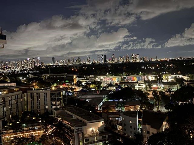 2401 Collins Ave 1807, Miami Beach, FL 33140