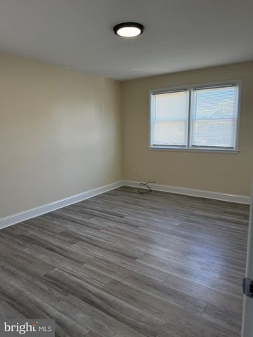 314 CHESTER AVE, Lansdowne, PA 19050
