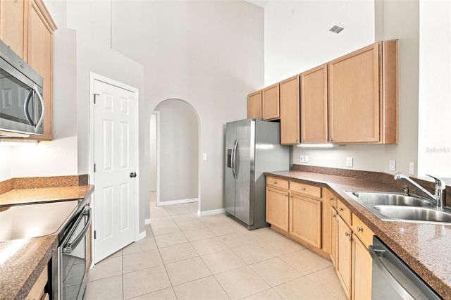 1526 CHERRY LAKE WAY, Lake Mary, FL 32746