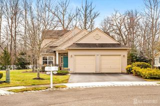 109 Fontaine Court, Monroe, NJ 08831