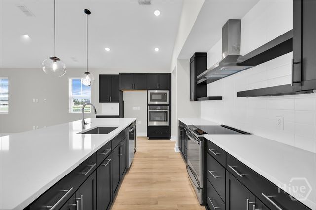 169 Mage Street, Savannah, GA 31302