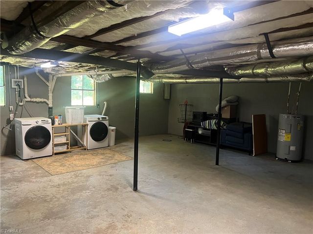 4561 Emily Drive, Kernersville, NC 27284