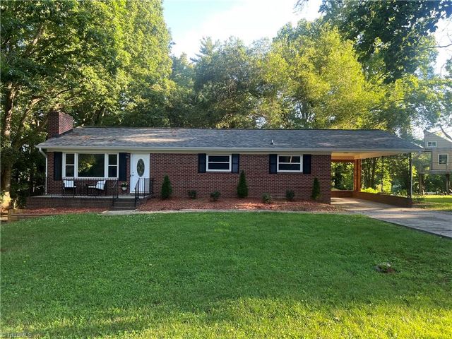 4561 Emily Drive, Kernersville, NC 27284