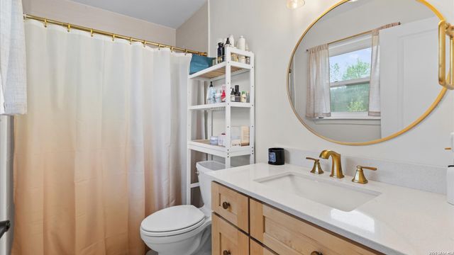 1523 Camellia Ln, New Braunfels, TX 78130