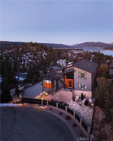 380 Springhill, Big Bear Lake, CA 92315