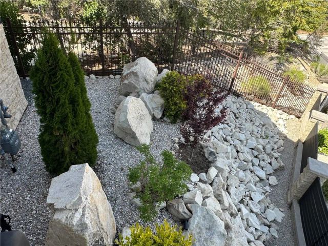 380 Springhill, Big Bear Lake, CA 92315