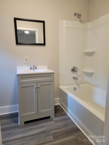 6 Bell Street, Belmont, NC 28012