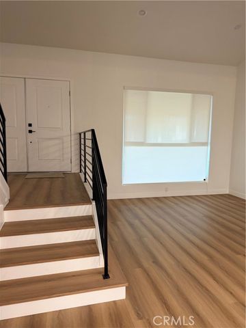 2534 Alona, Santa Ana, CA 92706