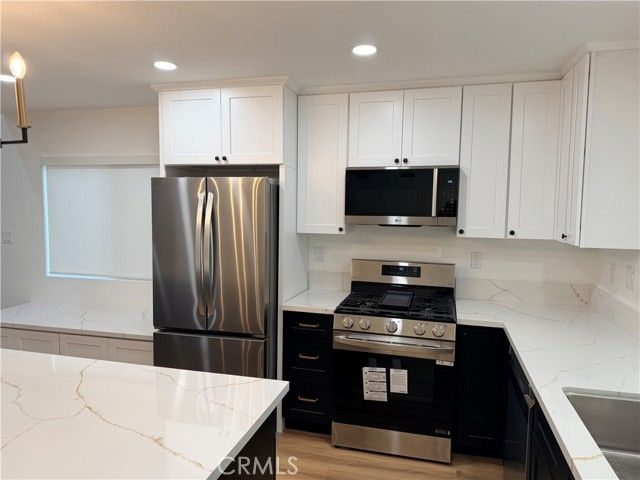 2534 Alona, Santa Ana, CA 92706