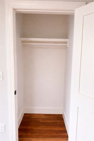 308 State Street 2E, Bristol, RI 02809