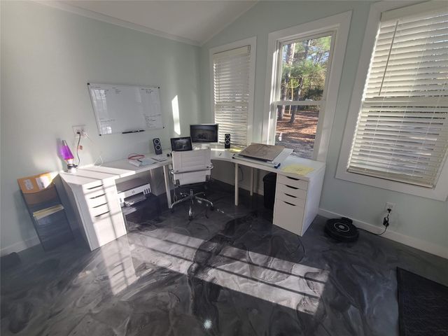 372 Plum ST, Bastrop, TX 78602