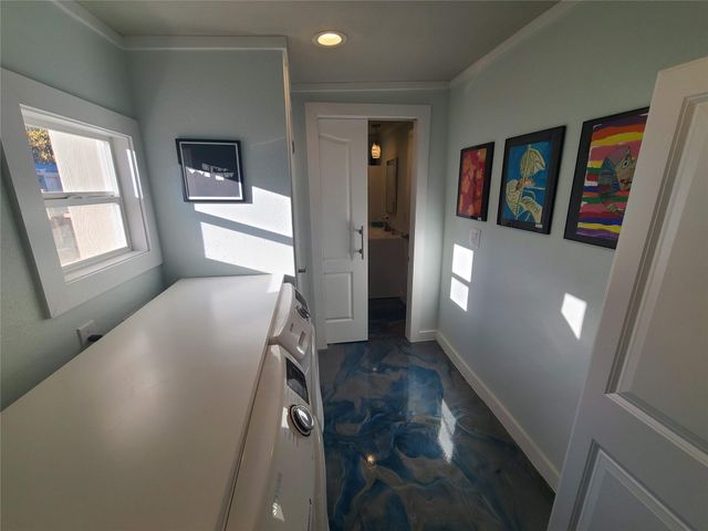 372 Plum ST, Bastrop, TX 78602