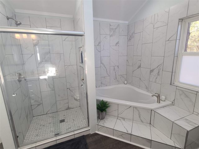 372 Plum ST, Bastrop, TX 78602