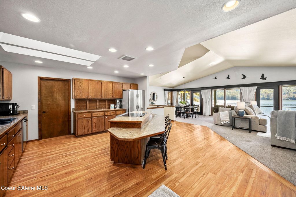 10408 W EVEREST LOOP, Spirit Lake, ID 83869 photo 25