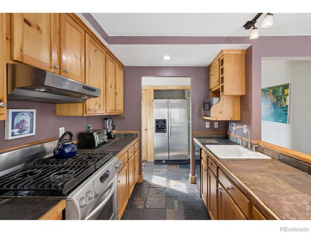 609 W 4th Street, Nederland, CO 80466