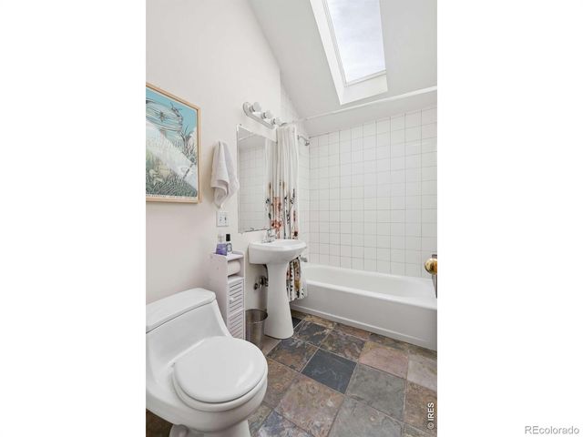 609 W 4th Street, Nederland, CO 80466