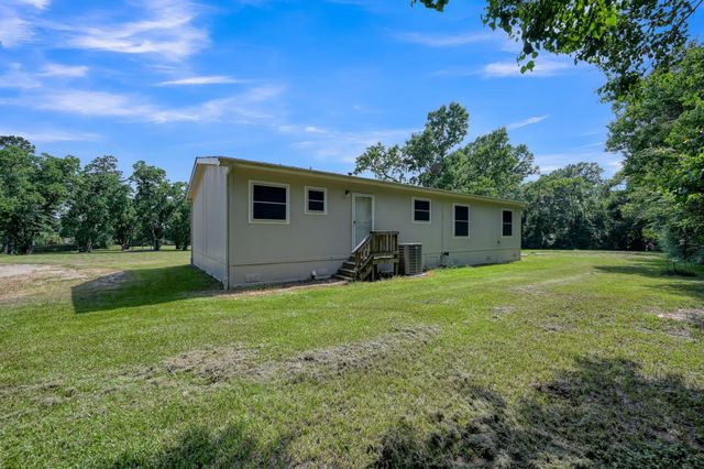17055 Rogers Road, Willis, TX 77378