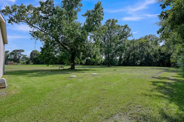17055 Rogers Road, Willis, TX 77378