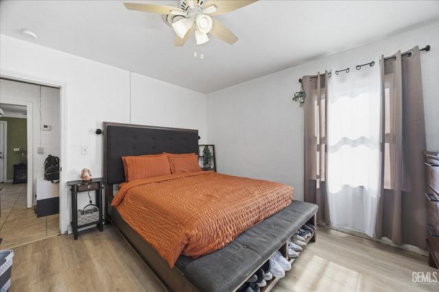 3300 Mesa Drive, Bakersfield, CA 93306