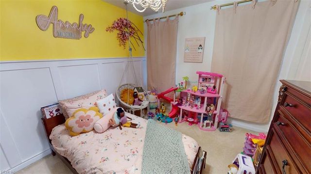225 W Gilbert ST, Hampton, VA 23669