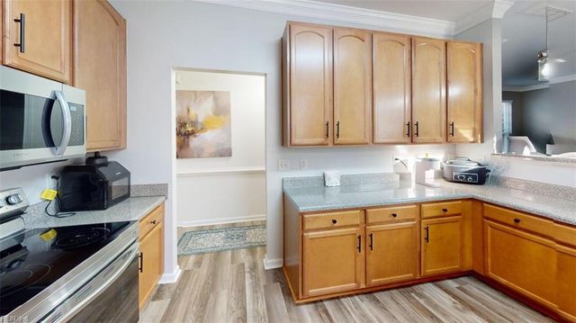 225 W Gilbert ST, Hampton, VA 23669